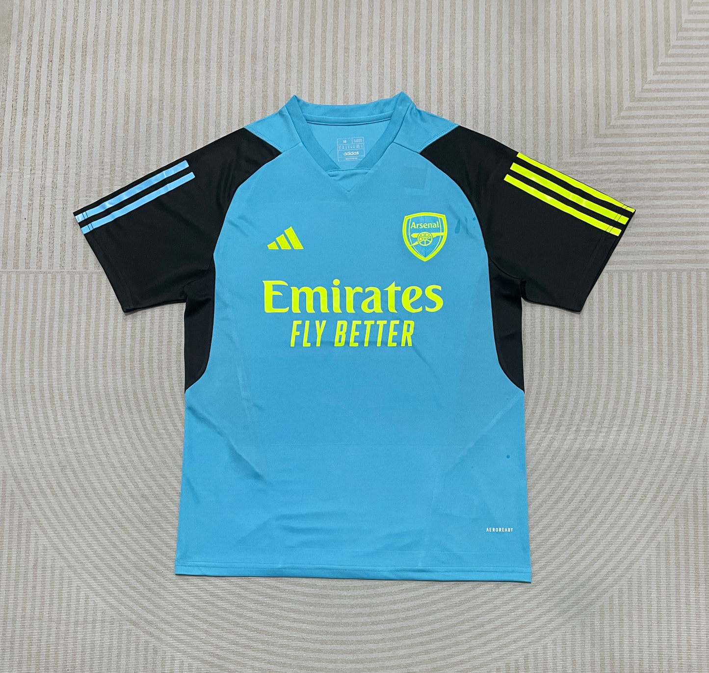 Arsenal 23/24 Training Football Shirt