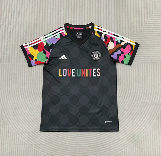 Manchester United "Love Uniets" Football Shirt